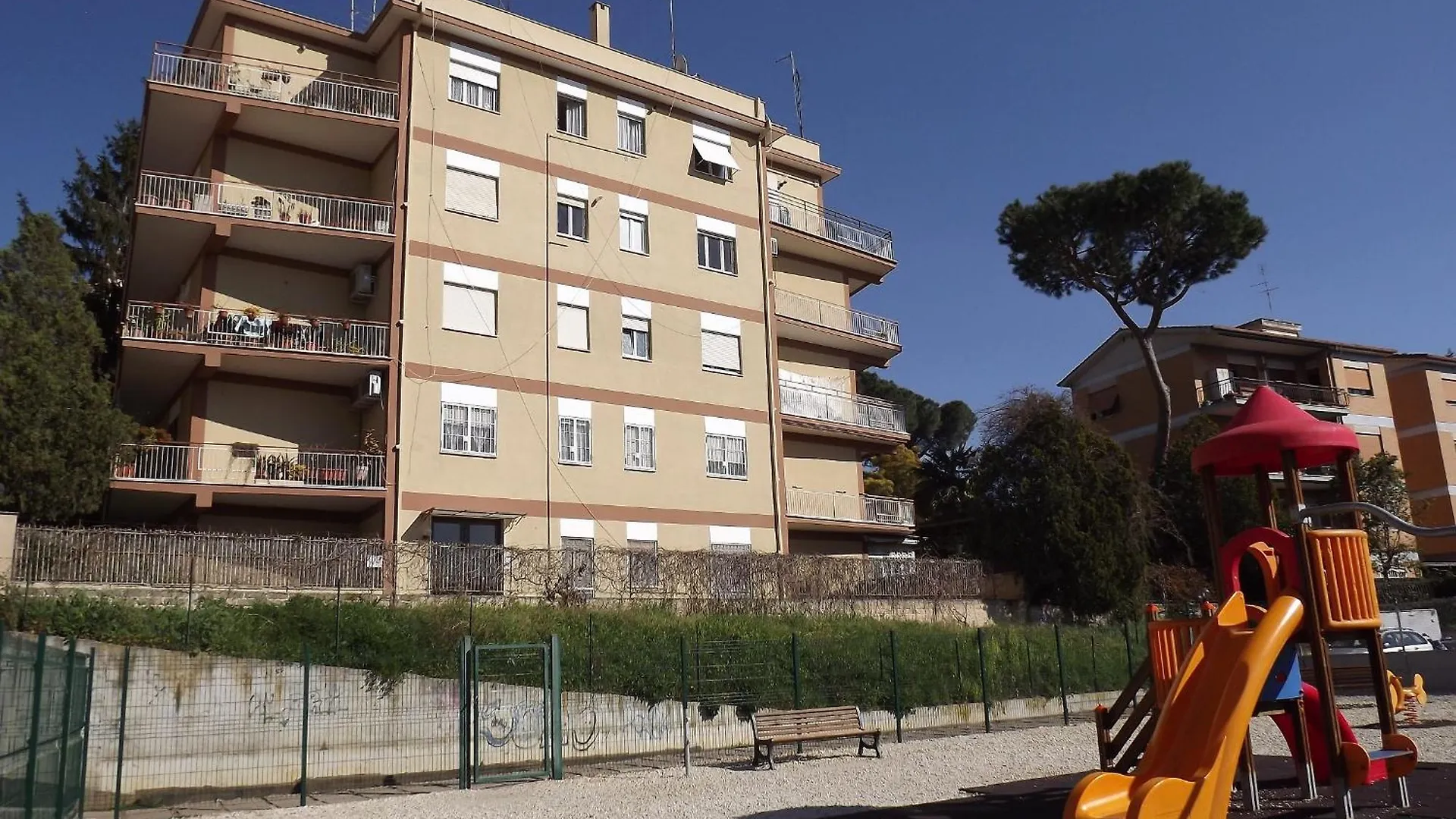 Gilda Vacanze Metro Battistini Apartment Rome