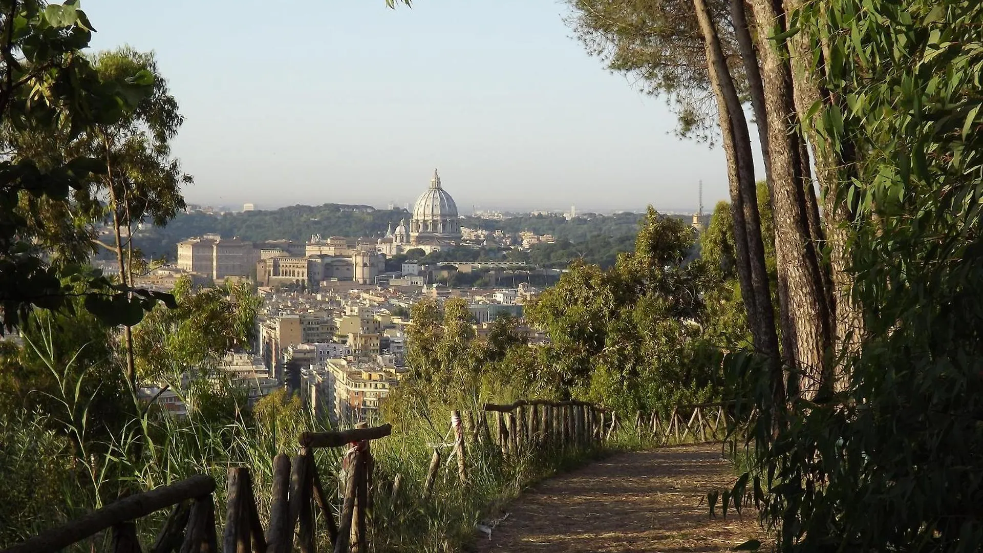 Gilda Vacanze Metro Battistini Apartment Rome Italy